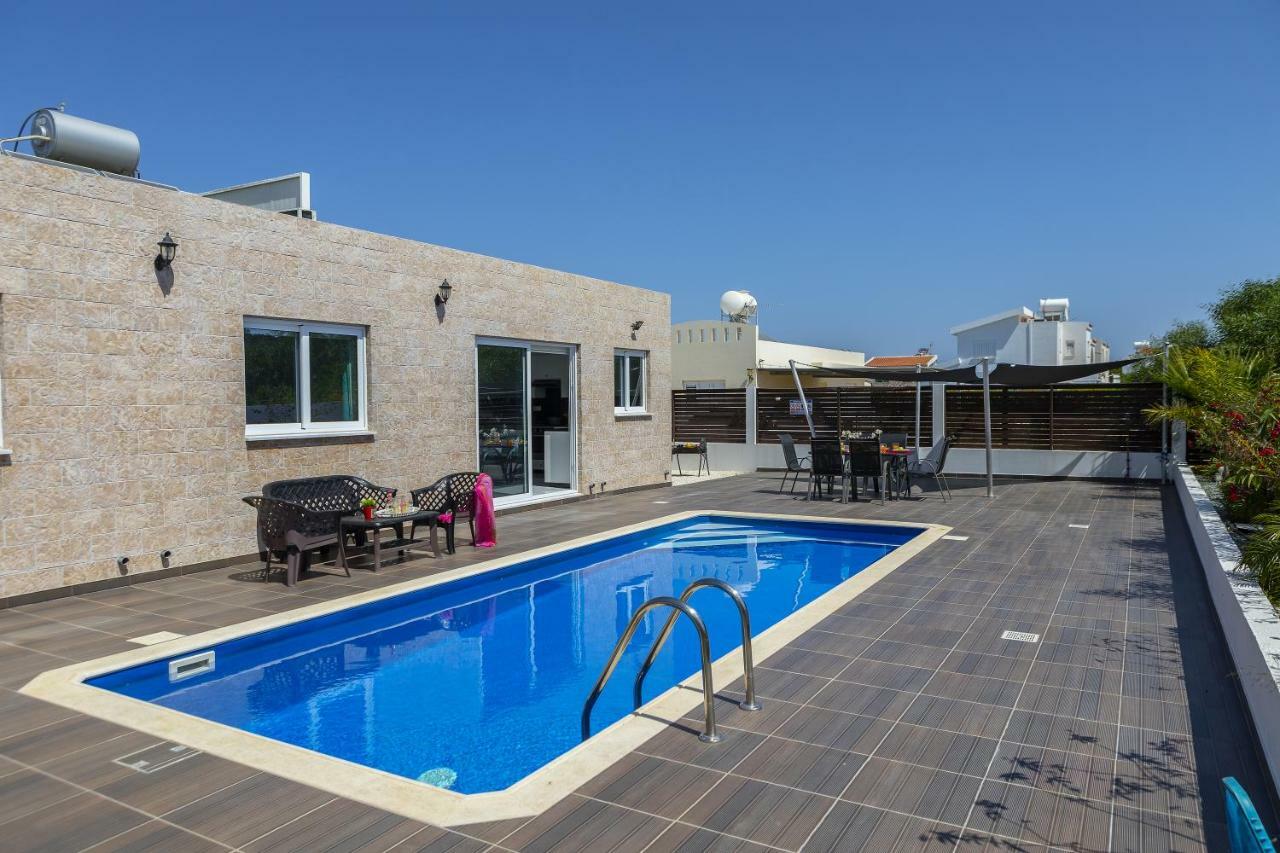 Protaras Villa Hollywood מראה חיצוני תמונה