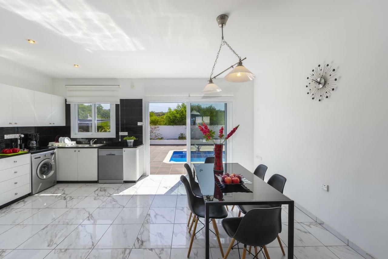 Protaras Villa Hollywood מראה חיצוני תמונה